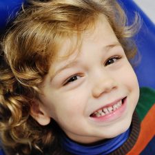 When Does Your Child Need to Visit a Dentist?