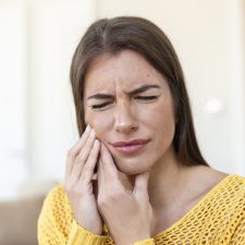 How to Know When You Need Emergency Dental Care?